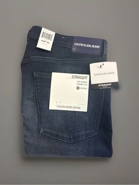 Calvin Klein Men’s Straight Jeans CKJ 035 Stretch Dark Blue Wash 36x30 NWT